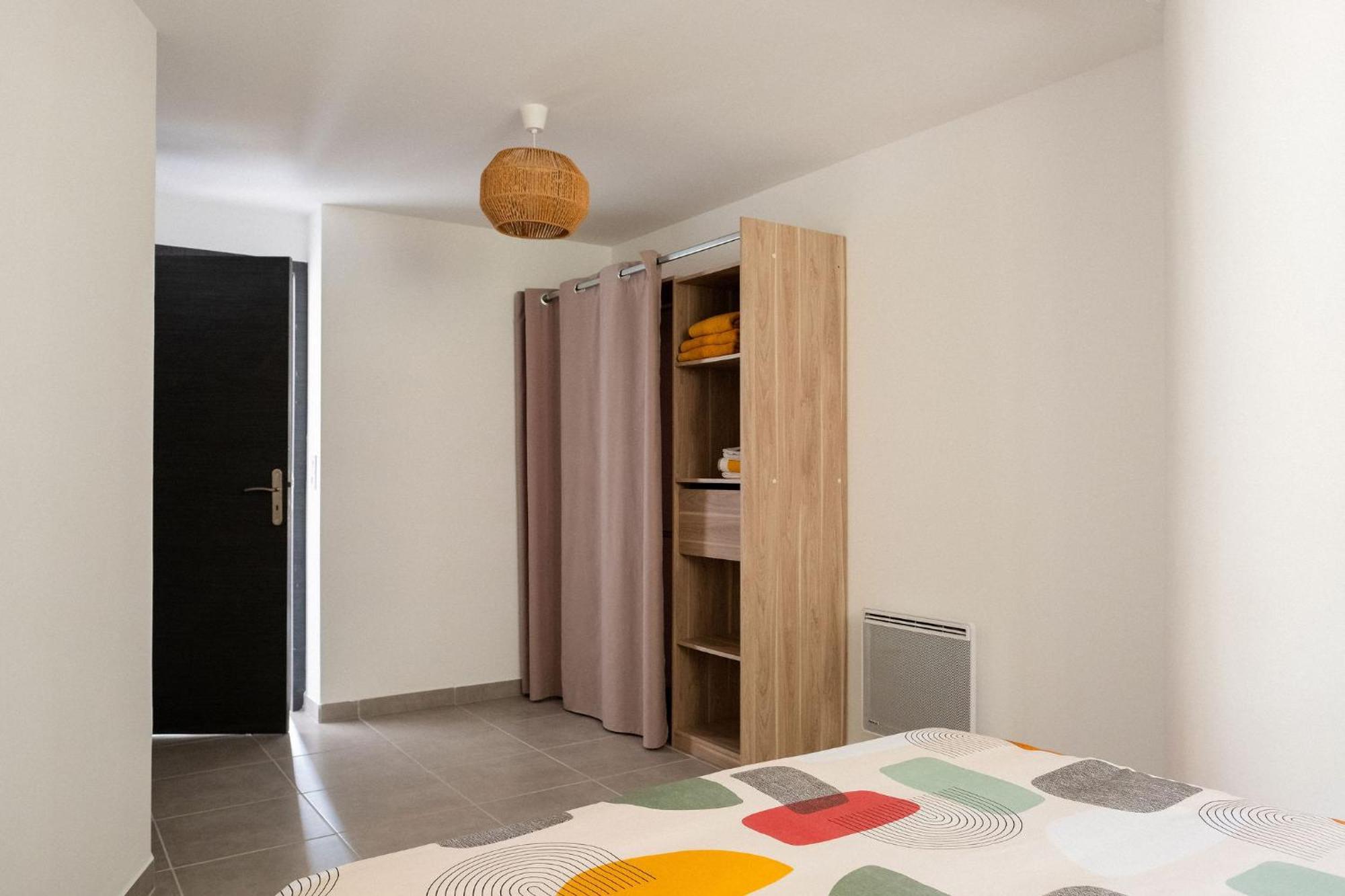 Apartment Depart Gr20 *